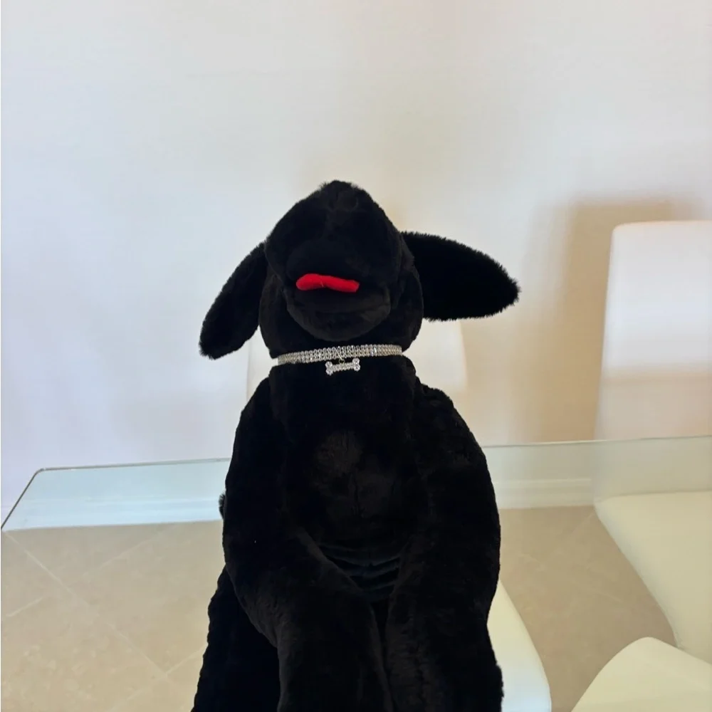 Glam Diamond collar with a diamond bow for your furry animals. All brand new .